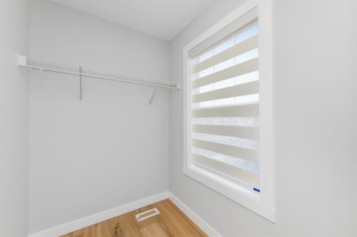 171 Corner Glen Grove Ne, Calgary, AB - Indoor Photo Showing Other Room