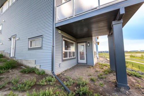 171 Corner Glen Grove Ne, Calgary, AB - Outdoor With Exterior