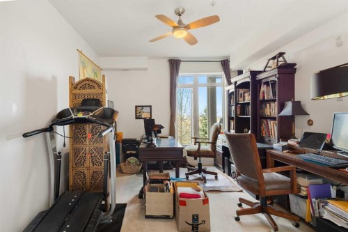 304-8 Hemlock Crescent Sw, Calgary, AB - Indoor Photo Showing Office