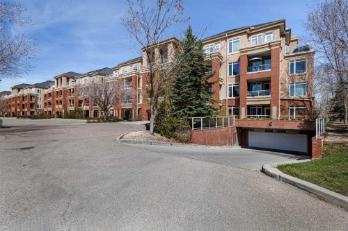 304-8 Hemlock Crescent Sw, Calgary, AB - Outdoor With Facade