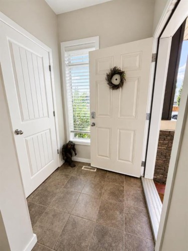 12 Fireside Bend, Cochrane, AB - Indoor Photo Showing Other Room