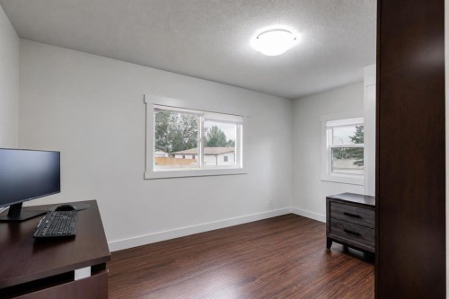 56 Spring Dale Circle Se, Airdrie, AB - Indoor