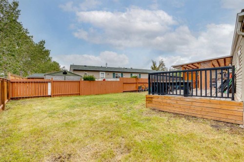 56 Spring Dale Circle Se, Airdrie, AB - Outdoor With Deck Patio Veranda