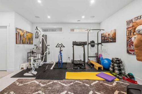 3308 2 Street Nw, Calgary, AB - Indoor Photo Showing Gym Room
