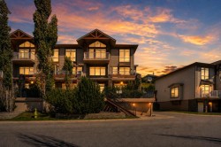 5-148 Rockyledge View NW Calgary, AB T3G 5Y4