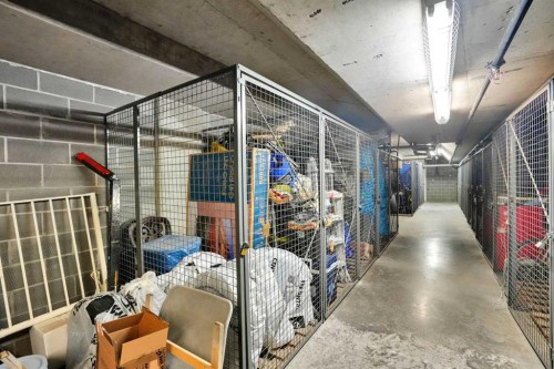 5-148 Rockyledge View Nw, Calgary, AB - Indoor With Storage