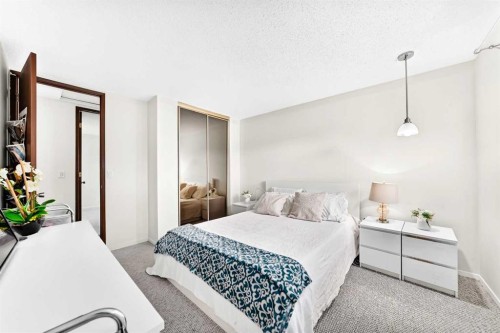 631 Brookpark Drive Sw, Calgary, AB 