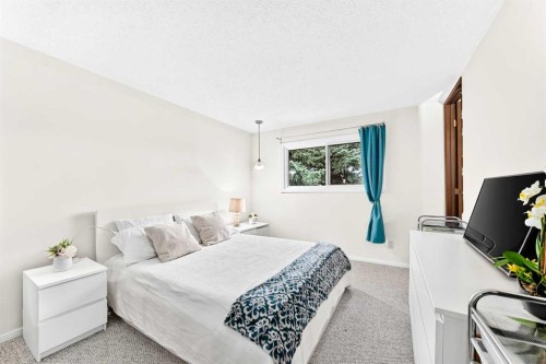 631 Brookpark Drive Sw, Calgary, AB 