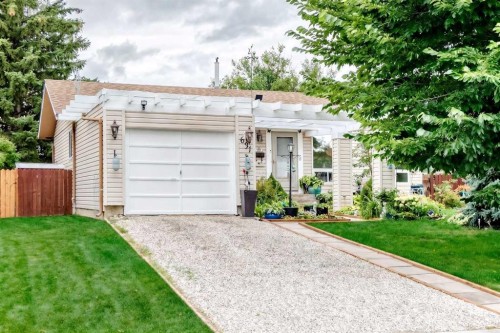 631 Brookpark Drive Sw, Calgary, AB 