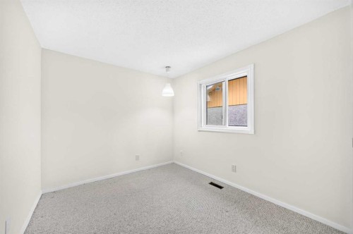 631 Brookpark Drive Sw, Calgary, AB 