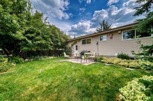 631 Brookpark Drive Sw, Calgary, AB 