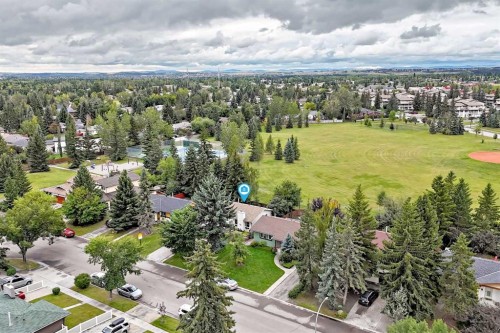 631 Brookpark Drive Sw, Calgary, AB 