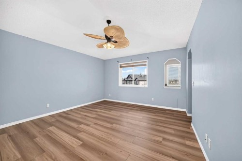 214 Royal Birch Heath Nw, Calgary, AB - Indoor Photo Showing Other Room