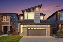129 Wolf Hollow Villas SECalgary, AB T2X 5K1