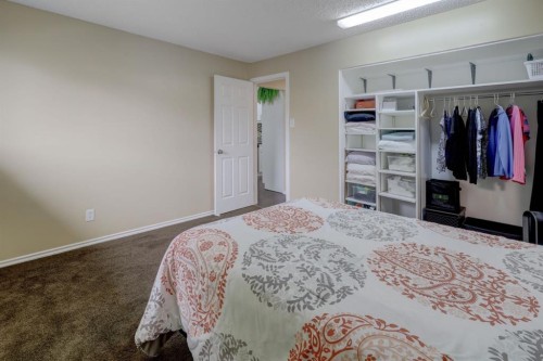 4325 58 Street Ne, Calgary, AB 