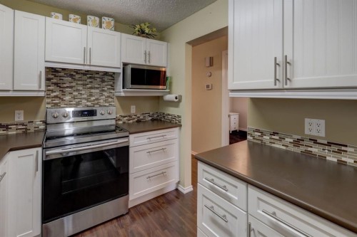 4325 58 Street Ne, Calgary, AB 