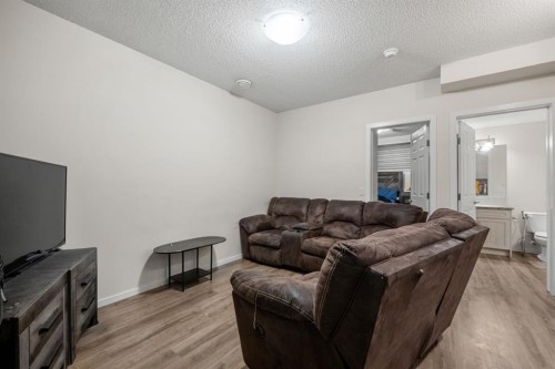 61 Cityline Gate Ne, Calgary, AB - Indoor