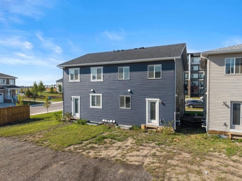 61 Cityline Gate Ne, Calgary, AB - Outdoor With Exterior