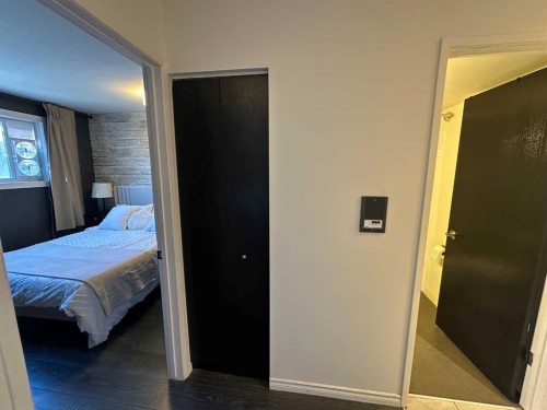 206-1829 11 Avenue Sw, Calgary, AB - Indoor Photo Showing Bedroom