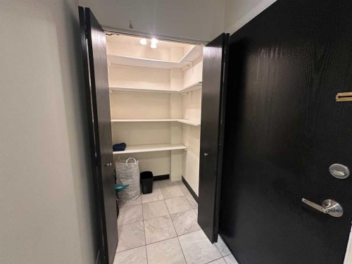 206-1829 11 Avenue Sw, Calgary, AB - Indoor