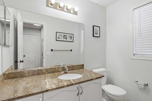 167 Harvest Glen Way Ne, Calgary, AB - Indoor Photo Showing Bathroom