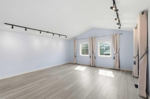167 Harvest Glen Way Ne, Calgary, AB - Indoor Photo Showing Other Room