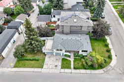 1735 38 Avenue SW Calgary, AB T2T 2K3