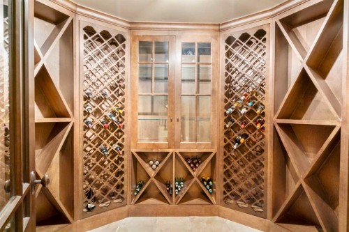2905 Carleton Street Sw, Calgary, AB - Indoor