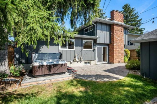 10411 Maplemont Road Se, Calgary, AB - Outdoor