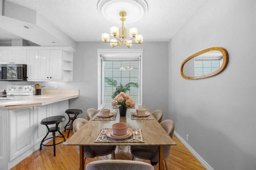 75 Woodhill Court Sw, Calgary, AB - Indoor Photo Showing Dining Room