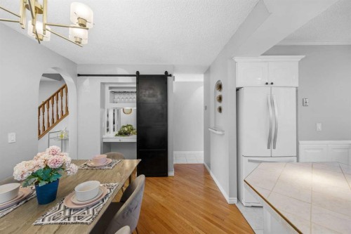 75 Woodhill Court Sw, Calgary, AB - Indoor Photo Showing Dining Room