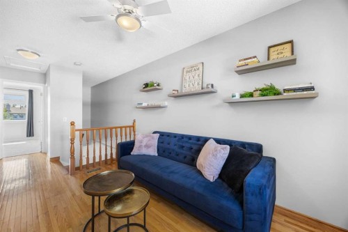 75 Woodhill Court Sw, Calgary, AB - Indoor