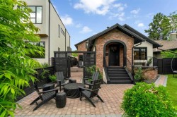 817 Rideau Road SW Calgary, AB T2S 0S1