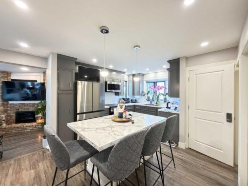 151 Sandstone Place Nw, Calgary, AB - Indoor