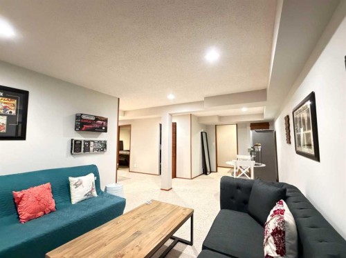 151 Sandstone Place Nw, Calgary, AB - Indoor