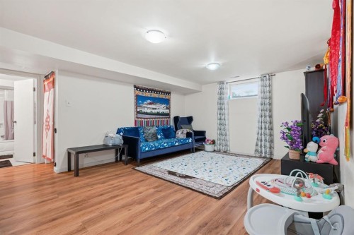 100 Westminster Drive Sw, Calgary, AB - Indoor