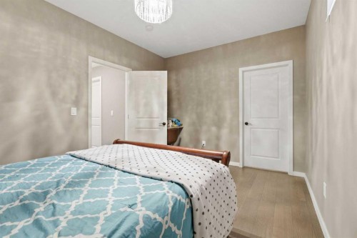 125 Walden Rise Se, Calgary, AB - Indoor Photo Showing Bedroom