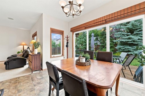 32 Tuscany Ravine Crescent Nw, Calgary, AB - Indoor Photo Showing Dining Room