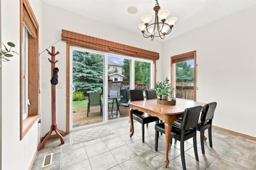 32 Tuscany Ravine Crescent Nw, Calgary, AB - Indoor Photo Showing Dining Room
