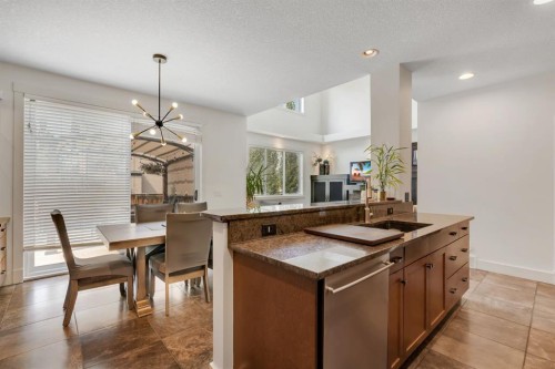 242 Valley Woods Place Nw, Calgary, AB - Indoor