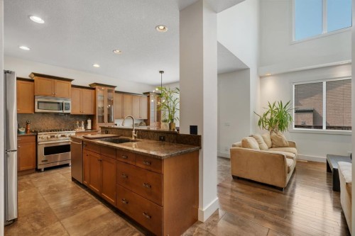 242 Valley Woods Place Nw, Calgary, AB - Indoor Photo Showing Kitchen