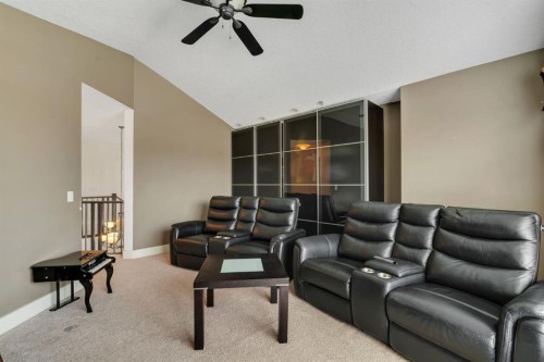 242 Valley Woods Place Nw, Calgary, AB - Indoor