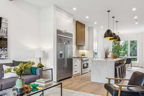 4920 21 Avenue Nw, Calgary, AB - Indoor
