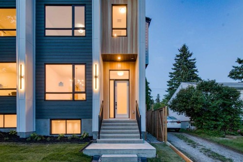 4920 21 Avenue Nw, Calgary, AB - Outdoor