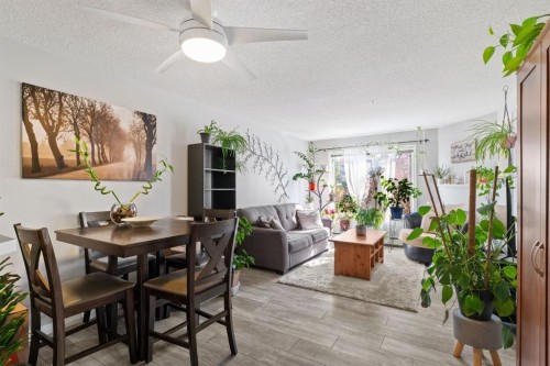 2209-950 Arbour Lake Road Nw, Calgary, AB - Indoor Photo Showing Dining Room