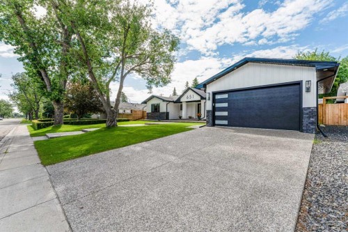651 Willingdon Boulevard Se, Calgary, AB - Outdoor