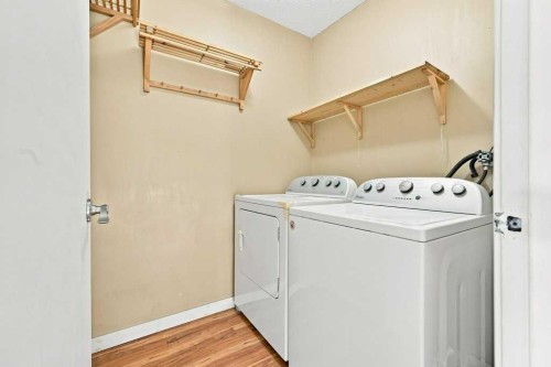 2-7734 Bowness Road Nw, Calgary, AB - Indoor Photo Showing Laundry Room