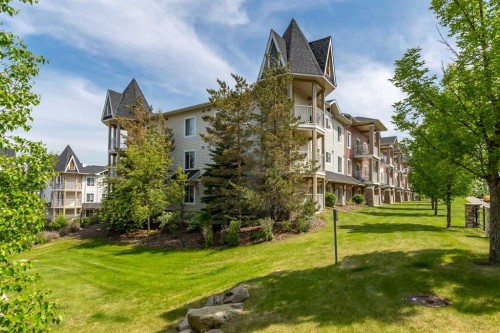 106 Panamount Drive Nw, Calgary, AB - Outdoor With Balcony
