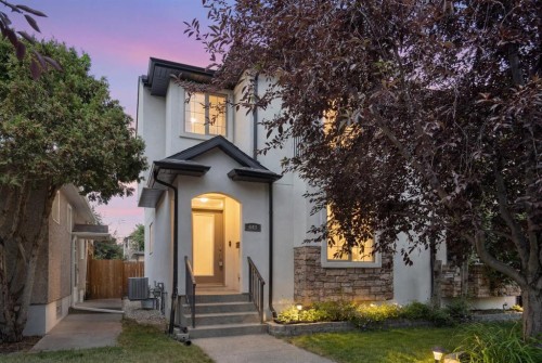 448 25 Avenue Nw, Calgary, AB - Outdoor