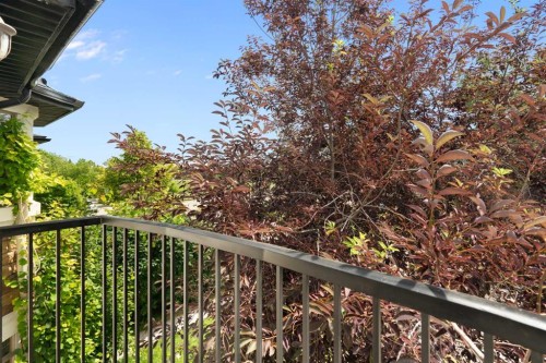 448 25 Avenue Nw, Calgary, AB - Outdoor